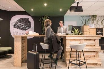 Aparthotel Adagio Paris Montmartre