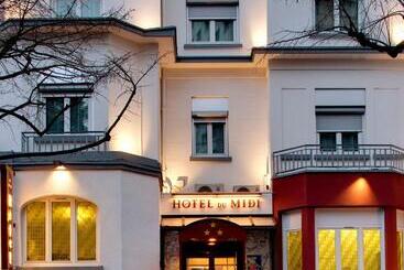 ホテル Logis Hôtel Du Midi   Saint Etienne Sud