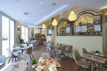 هتل Mercure Avignon Centre Palais Des Papes