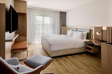 فندق Courtyard By Marriott Magdeburg