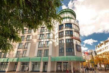 酒店 Dorint Charlottenhof Halle