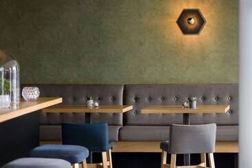 ホテル Vienna House Easy By Wyndham Bad Oeynhausen