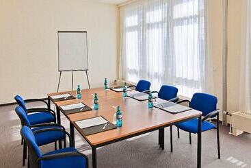 Willow Hotel Restaurant