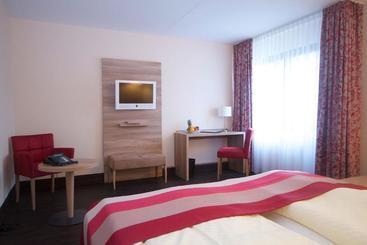 هتل Rheinterrasse Benrath