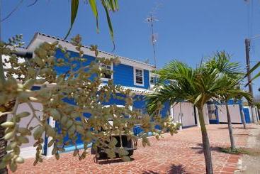 هتل Blue View Appartements