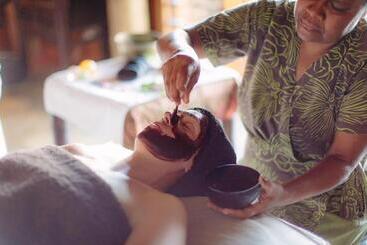 酒店 Namale Resort And Spa