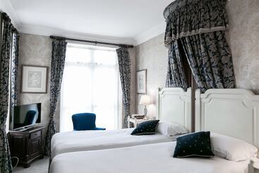 בית מלון כפרי Butlers Townhouse