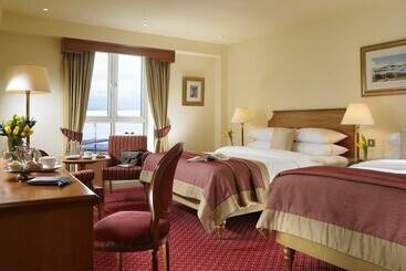 Galway Bay Hotel Conference & Leisure Centre