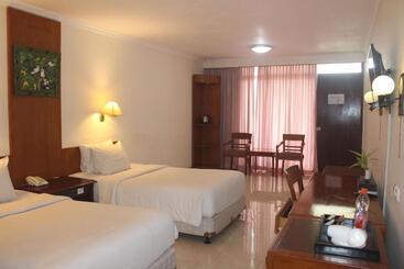 Inna Tretes Hotel & Resort