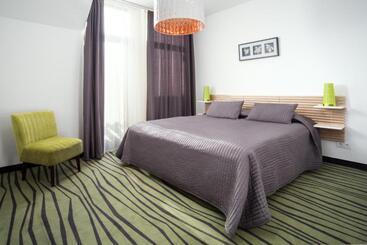 فندق Rubin Wellness & Conference