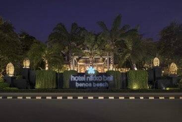 استراحتگاه Nikko Bali Benoa Beach