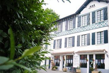 호텔 Au Petit Béarn
