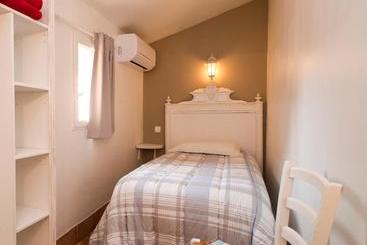 هتل Hôtel La Bona Casa