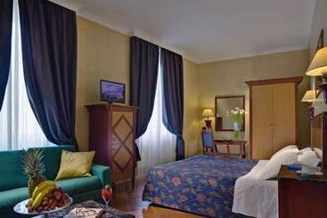 هتل Corona D'italia