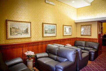 בית מלון כפרי Emmaus