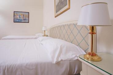 Grand Hotel De Londres