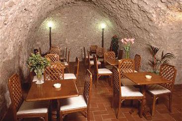 בית מלון כפרי Teatro Di Pompeo