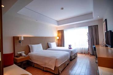 فندق Ocean View Resort Yalong Bay