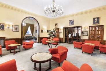 هتل Palace Bologna Centro