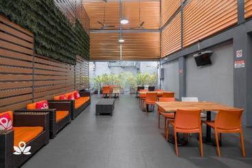 ホテル Zen Rooms Basic Metrodeluxe Pasay