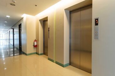 فندق Reddoorz Premium Near Mrt North Avenue Station