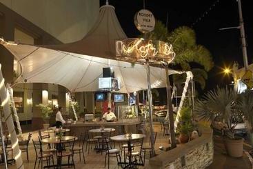 هتل Holiday Villa City Centre Alor Star