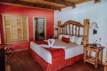 The Lodge At Creel Eco   Hotel & Spa