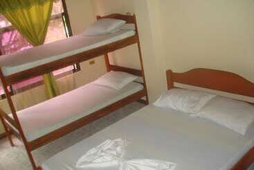 Hostal Hippilandia   Hostel