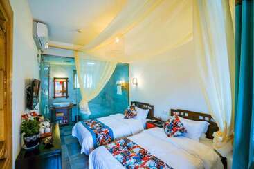 مسافرخانه Yiyun Yinfu Boutique