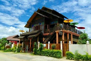 هتل Inle Cottage Boutique