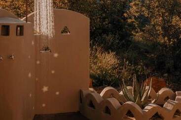 فندق Leshiba Mountain Retreats