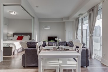 관광객 아파트 Noel Suites  John And Front St West