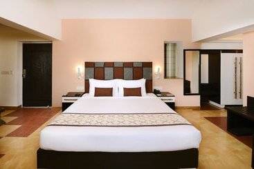 ホテル Sterling Kanha