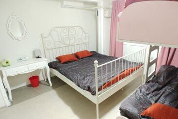 호스텔 Lux Guesthouse