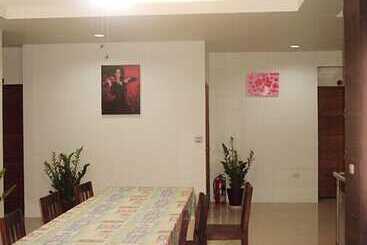 تختخواب و صبحانه Beauty Home