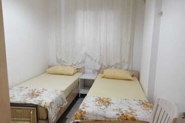 アパートホテル Karsu Apart Pansi̇yon