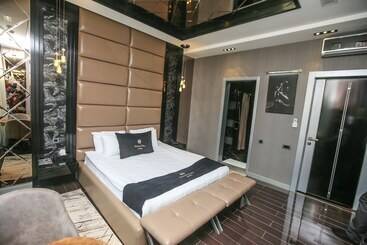 هتل آپارتمان Armada Villa