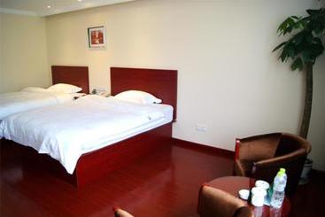 هتل Greentree Inn Jiangxi Ganzhou Municipal Government Business