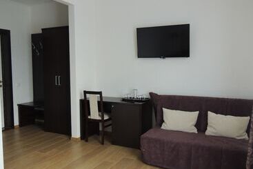 پانسیون Piano Guesthouse