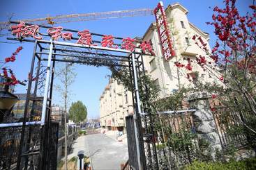 Dalian Fenghe Tingyuan Apartment