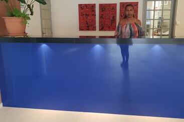 酒店 Arawak Beach Resort