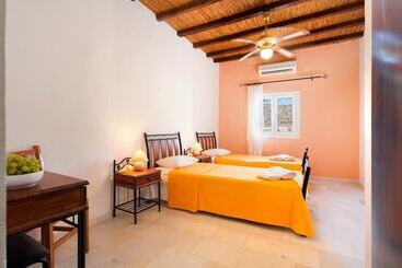 پانسیون Dimitris Rooms