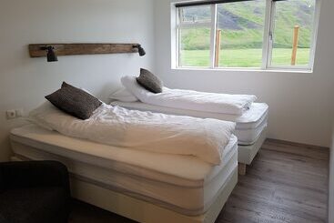 کلبه Bólstaðarhlíð Guesthouse