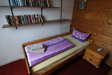 فندق Dorfkrug Büsum   Altbauteil