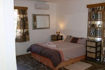 בית מלון כפרי Ombo Rest Camp