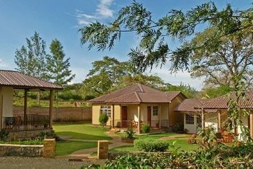 Milimani Cottages