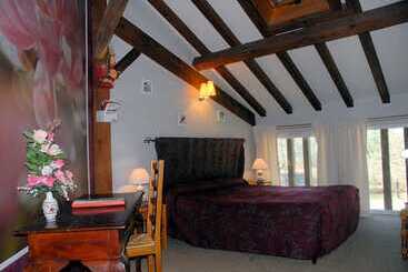 פנסיון Les Arbousiers