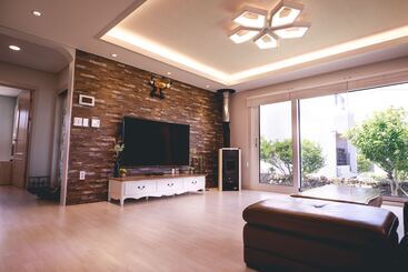 פנסיון Private Family Homestay   Farm Square