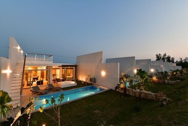 Жильё для туристов Feliz Villa Suite Irabujima Sawada