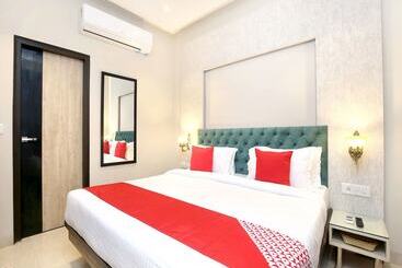 Отель Grand Orchid By Oyo Rooms